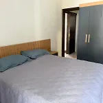 Casa Na Regiao Central Bc